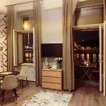 아파트 Marble