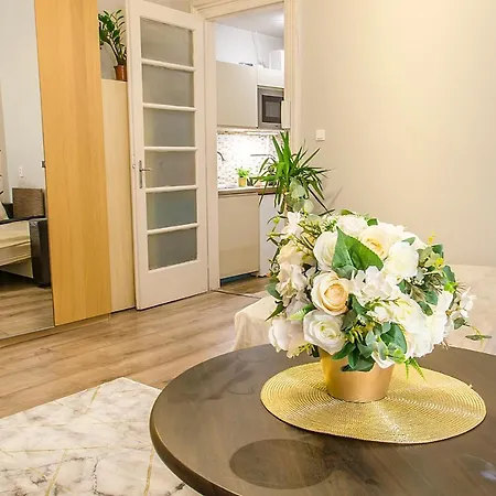 Apartment Marble *