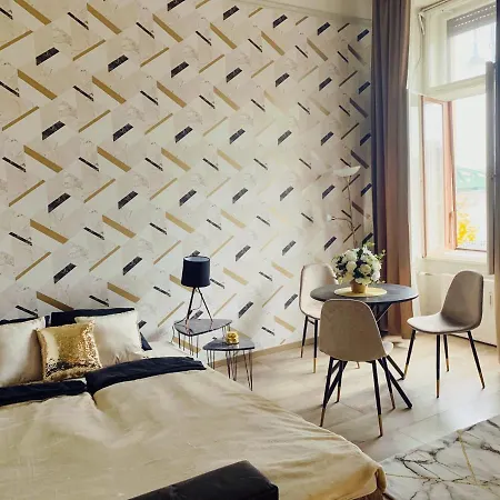 Apartment Marble *