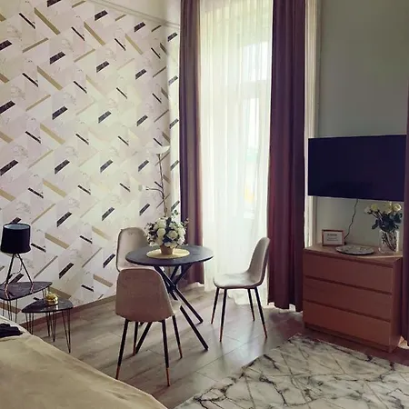 Apartment Marble